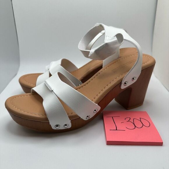 CUSHIONAIRE Women's Faux Wood Sandal +LiteSole Technology 9.5 WHITE - Picture 3 of 7